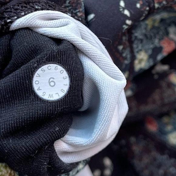 Lululemon Wunder Under Hi-Rise 7/8 Tight Sz 6 preloved activewear leggings - Picture 5 of 7